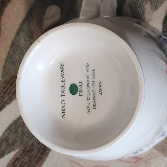 Floral Blue Teacup and Saucer Set - Picture 5 of 12